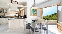 Villa for sale in Baleares, Mallorca, Calvià, Costa D´en Blanes, Calvià 07181