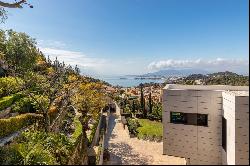 One-of-a-kind villa with unparalleled panoramic sea views in Eas, Malaga 29017