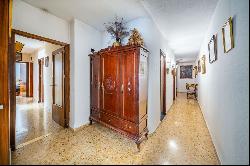 Fantastic flat in Paseo de Reding, next to la Malagueta beach, Málaga 29016