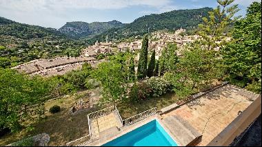 Villa for sale in Baleares, Mallorca, Valldemossa, Valldemossa 07170