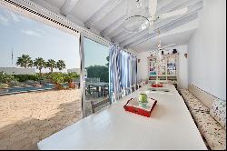 Villa with sea views for sale in Cala d'Or, Majorca, Santanyí 07660