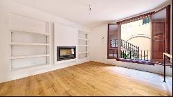 Charming apartment for sale near to the old wall of Palma de Mal, Palma de Mallorca 07001