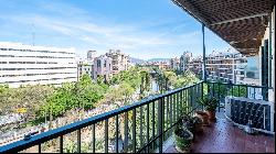 Spacious and bright apartment for sale at the Paseo Mallorca, Pa, Palma de Mallorca 07000