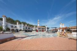 Shop for sale near the beach in Santa Ponsa in Mallorca, Calvia 07180