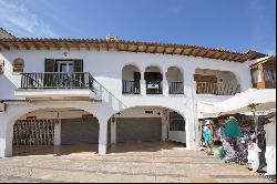 Shop for sale near the beach in Santa Ponsa in Mallorca, Calvia 07180