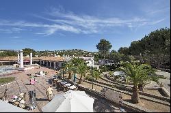 Shop for sale near the beach in Santa Ponsa in Mallorca, Calvia 07180