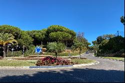 Flat residential plot with sea views in Hacienda Las Chapas, Eas, Marbella 29604