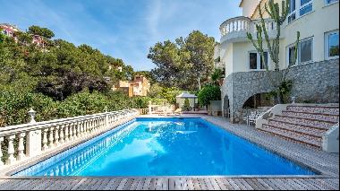 Villa with access to the bay for sale in Costa de la Calma, Majo, Calvià 07184