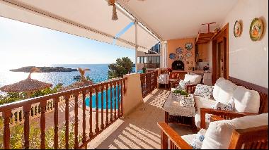 First line apartment for sale in Illetas, Majorca, Calvia 07181