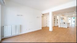 Bright, renovated apartment for sale in the heart of the city of, Palma de Mallorca 07000