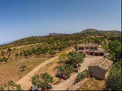 Finca for sale with panoramic views over the bay of Alcudia and , Arta 07570