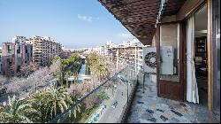 Large flat with beautiful views for sale in Paseo Mallorca, Palm, Palma de Mallorca 07000