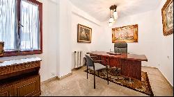 Large flat with beautiful views for sale in Paseo Mallorca, Palm, Palma de Mallorca 07000