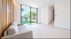 Newly built avant-garde villa for sale in Santa Ponsa, Majorca, Calvià 07180