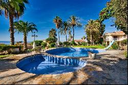 Opulent family villa with independent guest house and sea views , Rincón de la Victoria 29