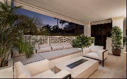 Luxury spacious apartment in Marbella's Golden Mile, Marbella 29602