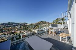 Penthouse in a modern residential complex situated in an exclusi, Málaga 29016