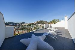 Penthouse in a modern residential complex situated in an exclusi, Malaga 29016