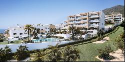 Modern apartment in an off-plan residential complex with panoram, Benalmadena 29630