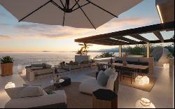 Exclusive project of 5 luxury beachfront villas in Cortijo Blanc, Marbella 29670