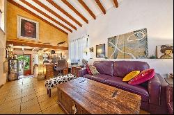 Charming old stone village house for sale in Calvia, Majorca, Calvià 07184