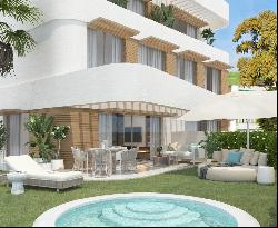 Contemporary triplex with panoramic sea views in El Limonar, Malaga 29016