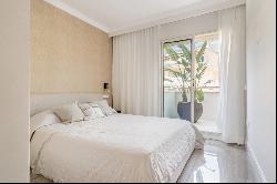 Atico - Penthouse for sale in Málaga, Marbella, Condado de Sierr, Marbella 29602