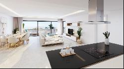 Modern penthouse with a huge solarium in an off-plan development, Estepona 29680