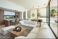 Modern villa with an amazing design in the heart of the Golf Val, Marbella 29660