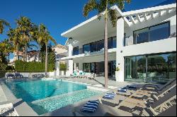 Villa for sale in Málaga, Marbella, Aloha, Marbella 29660