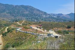 Set of seven fantastic plots with an ongoing project to build lu, Mijas 29650