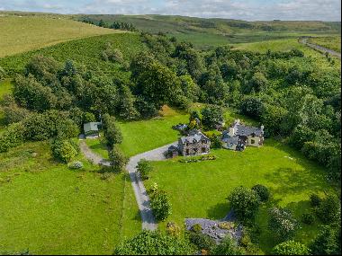 A unique offering comprising two detached properties standing in a truly peaceful and priv