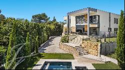 Mougins-contemporary villa- Saint Basile district