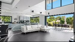 Mougins-contemporary villa- Saint Basile district