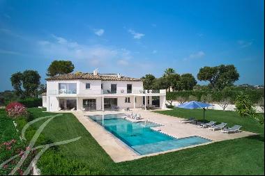 Antibes | Sole agent | Breathtaking view on the Baie des Anges