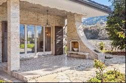 Superb atypical property in the heart of the vineyards