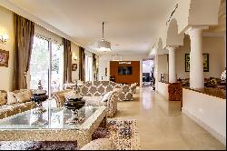Unique Luxury Villa