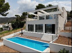 Modern villa with panoramic sea views for sale in Portals Nous, , Calvià 07181