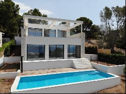 Modern villa with panoramic sea views for sale in Portals Nous, , Calvià 07181