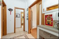 Flat, 2 bedrooms, for Sale