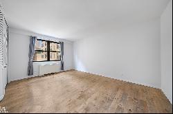 201 EAST 28TH STREET 5R in Murray Hill Kips Bay, New York