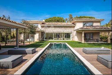 Saint-Tropez - Magnificent new provencal/contemporary villa