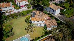 Charming villa just 300 metres to the beach in Artola Baja, Cabo, Marbella 29604