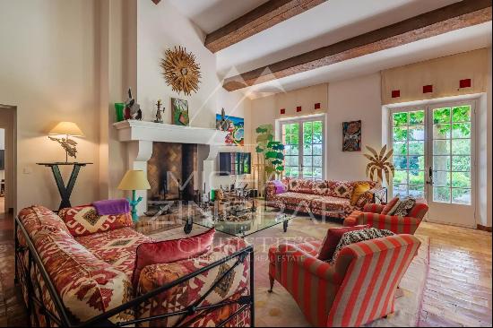 Magnificent Provencal Family home in 1.3 hectares - Heart of Gassin