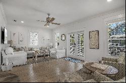 Beautifully Updated Beach House In Quiet Side of Neighborhood Close To Trails