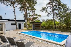 Family villa with pool in Ljunghusen