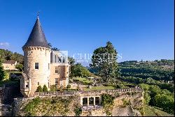 Stunning moated chateau and domaine in Dordogne