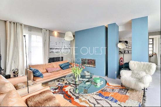 BIARRITZ - A 250 SQM TOWNHOUSE WITH ITS CHARMING GARDEN