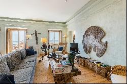 Beautiful Villa in Lisbon with river Tejo view