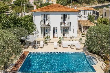 A recently renovated villa for sale in Eze with generous guest accommodation, lovely views